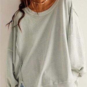 Casual Oversized Sweatshirt in Light Green